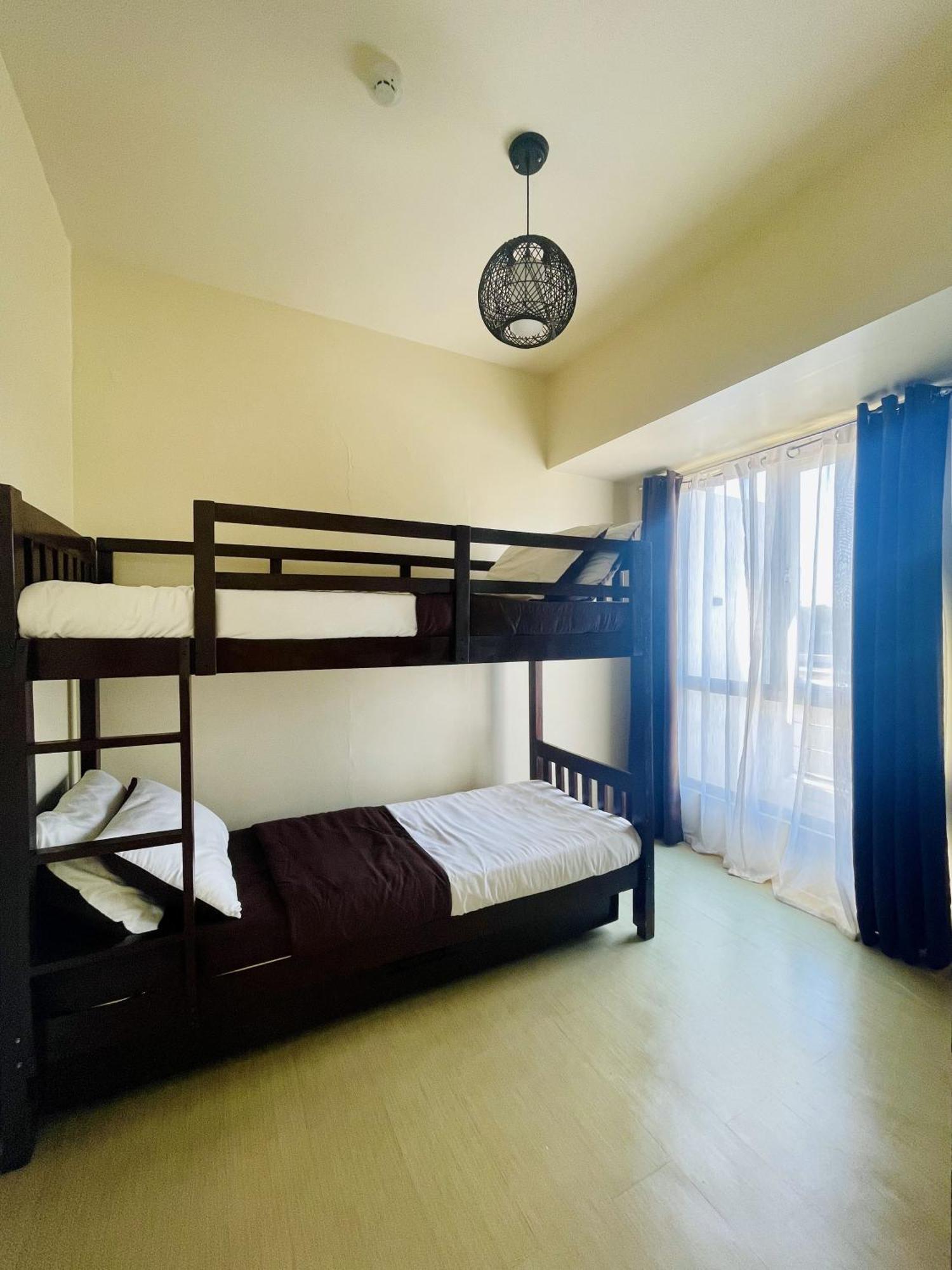 2-Bedroom Condo Unit With Balcony At Centrio Tower Beside Ayala Centrio Mall Downtown Cdo Cagayan de Oro Exterior foto