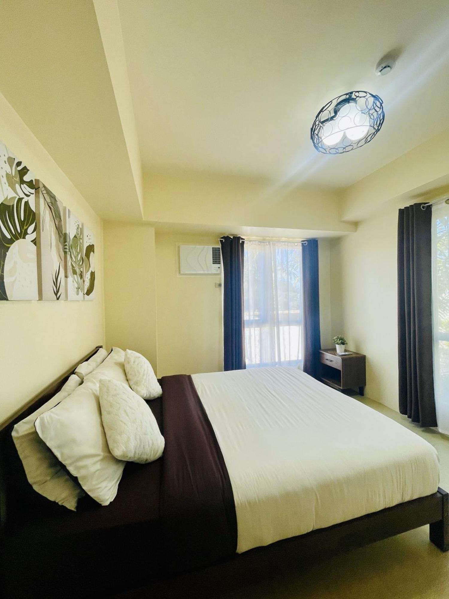 2-Bedroom Condo Unit With Balcony At Centrio Tower Beside Ayala Centrio Mall Downtown Cdo Cagayan de Oro Exterior foto