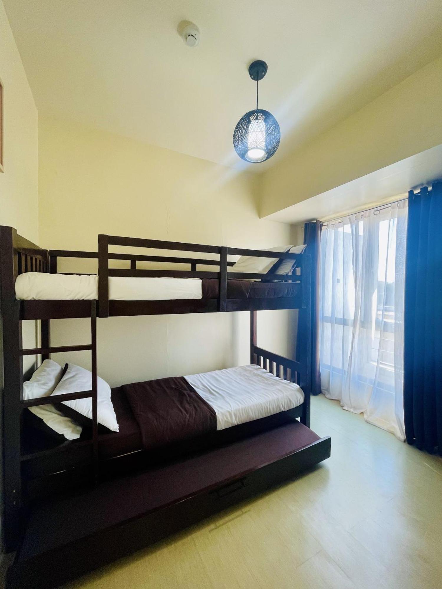 2-Bedroom Condo Unit With Balcony At Centrio Tower Beside Ayala Centrio Mall Downtown Cdo Cagayan de Oro Exterior foto