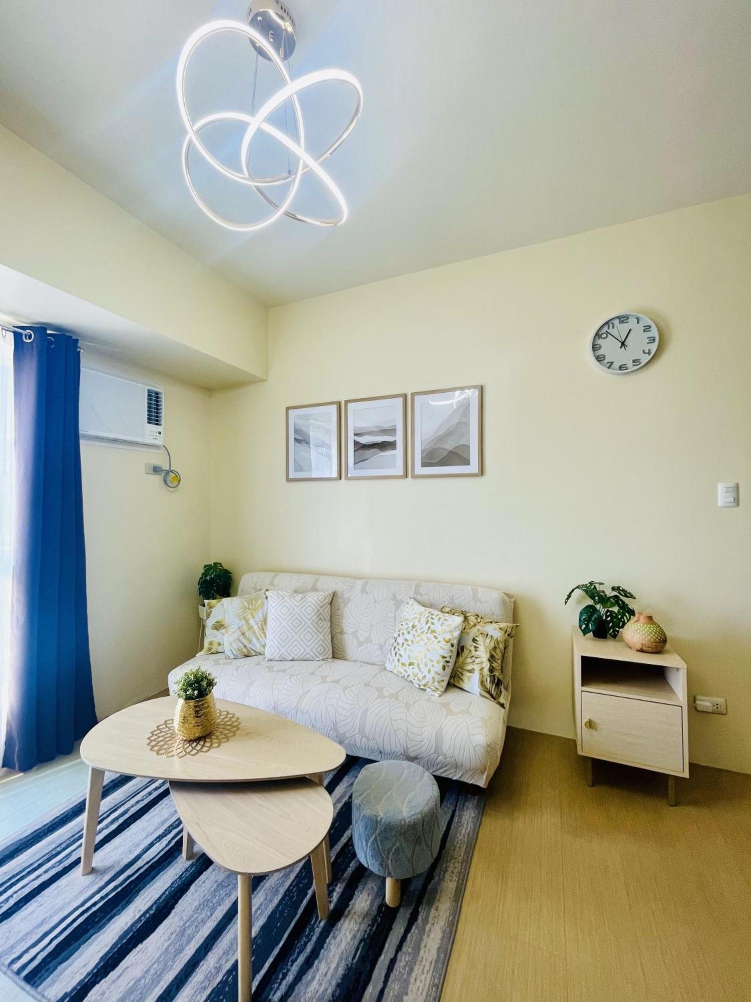 2-Bedroom Condo Unit With Balcony At Centrio Tower Beside Ayala Centrio Mall Downtown Cdo Cagayan de Oro Exterior foto