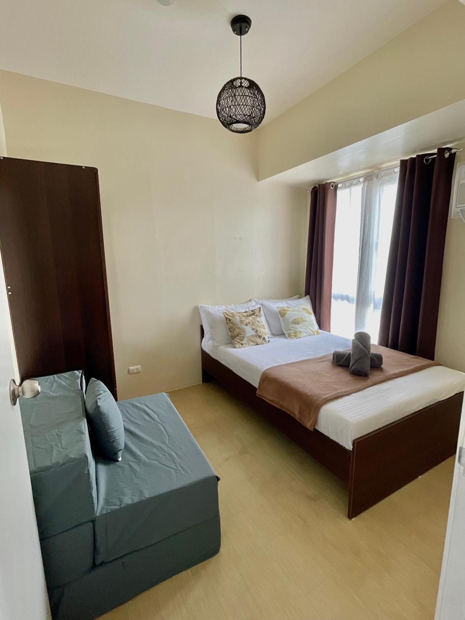 2-Bedroom Condo Unit With Balcony At Centrio Tower Beside Ayala Centrio Mall Downtown Cdo Cagayan de Oro Exterior foto