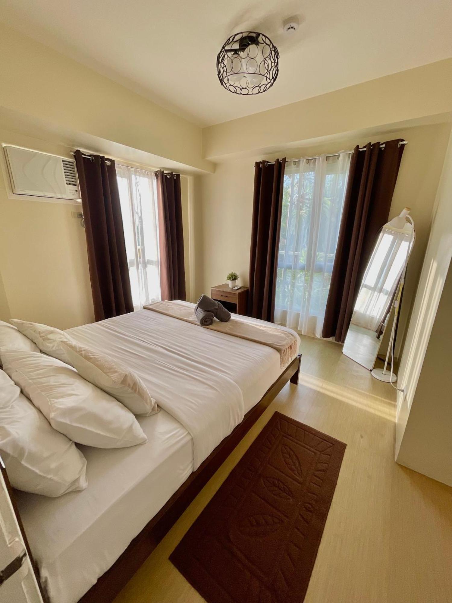 2-Bedroom Condo Unit With Balcony At Centrio Tower Beside Ayala Centrio Mall Downtown Cdo Cagayan de Oro Exterior foto