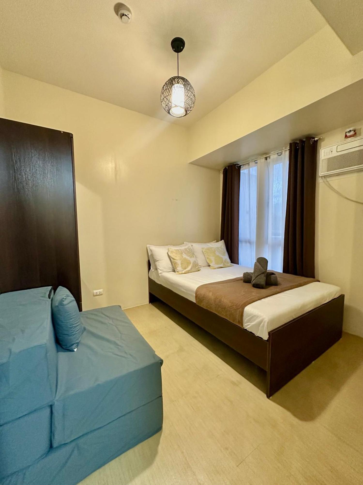 2-Bedroom Condo Unit With Balcony At Centrio Tower Beside Ayala Centrio Mall Downtown Cdo Cagayan de Oro Exterior foto