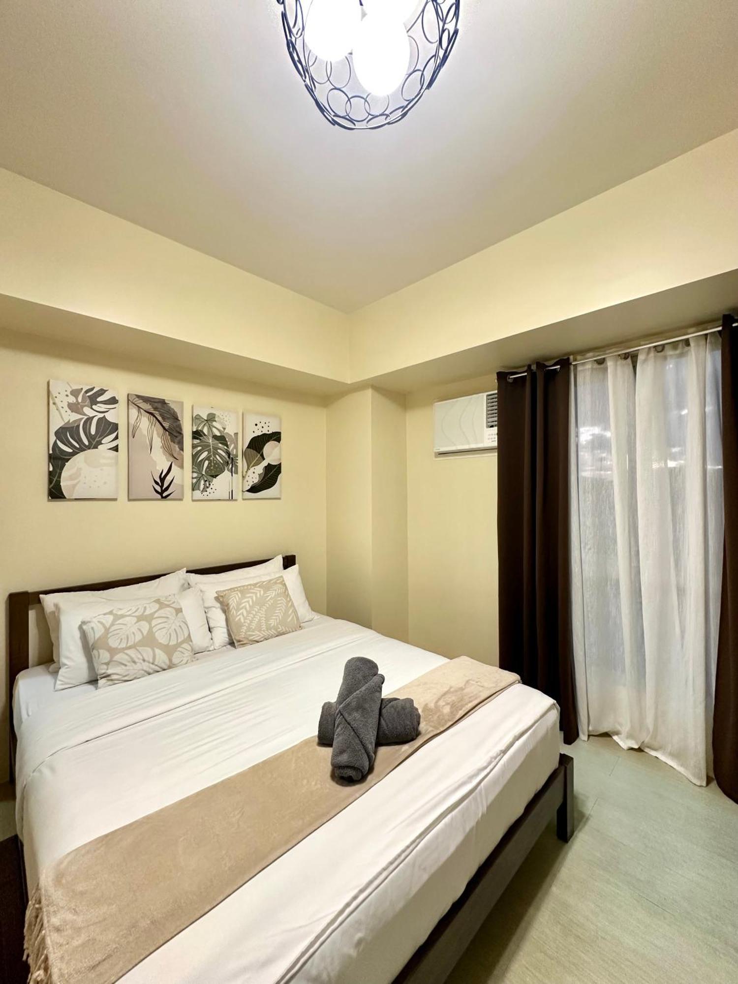 2-Bedroom Condo Unit With Balcony At Centrio Tower Beside Ayala Centrio Mall Downtown Cdo Cagayan de Oro Exterior foto